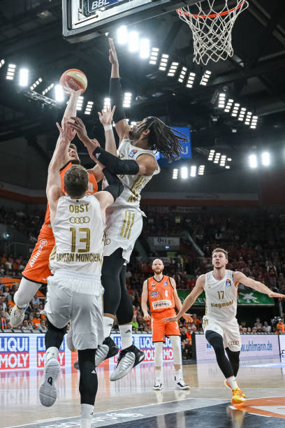 又如利物浦 又如利物浦