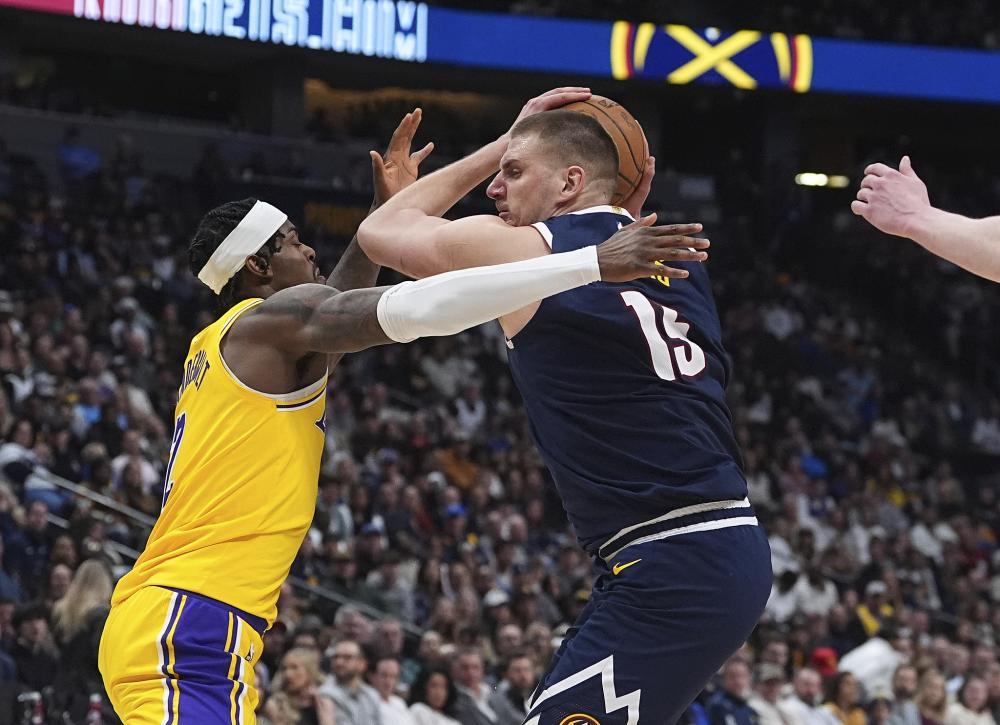 后卫的协防 后卫的协防