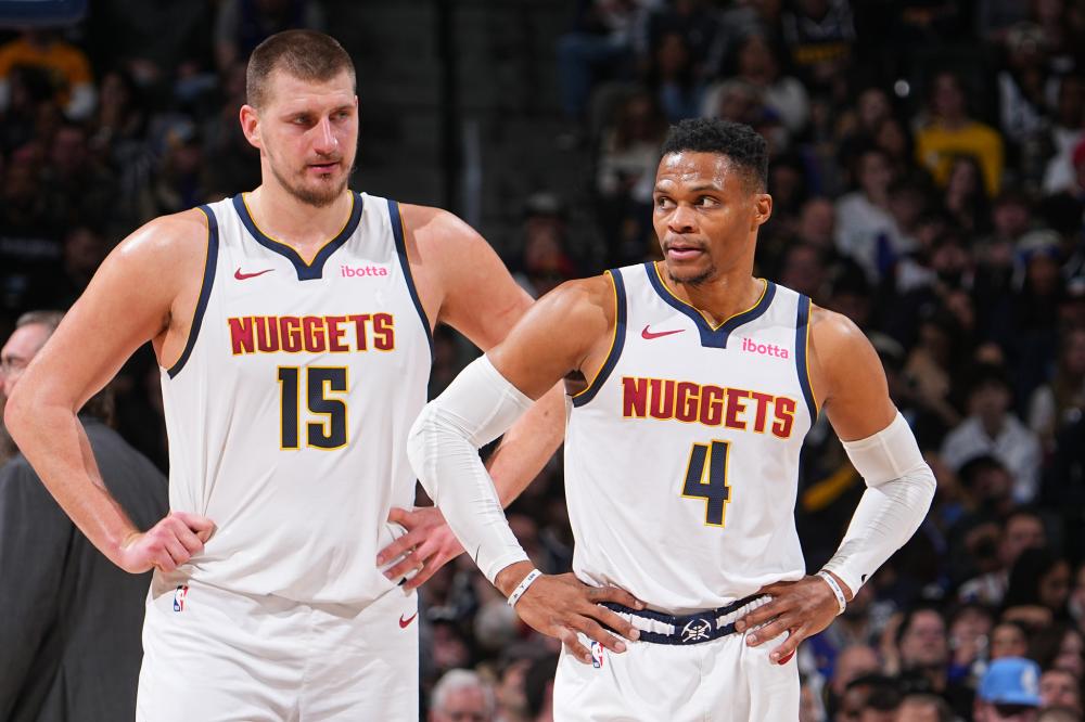 同等级别的 同等级别的