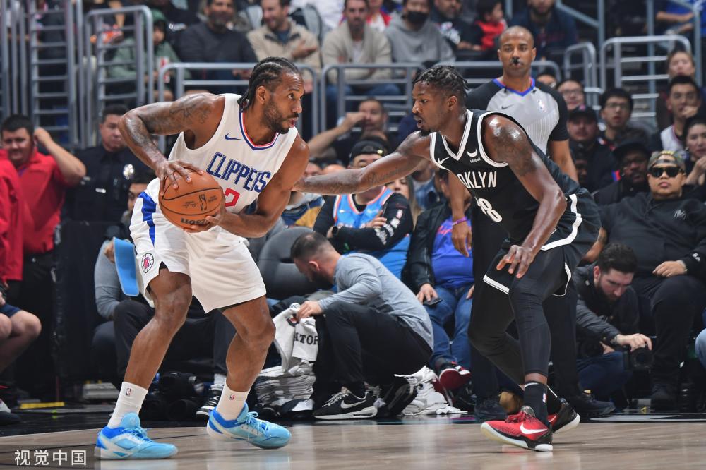 同时也给球 同时也给球